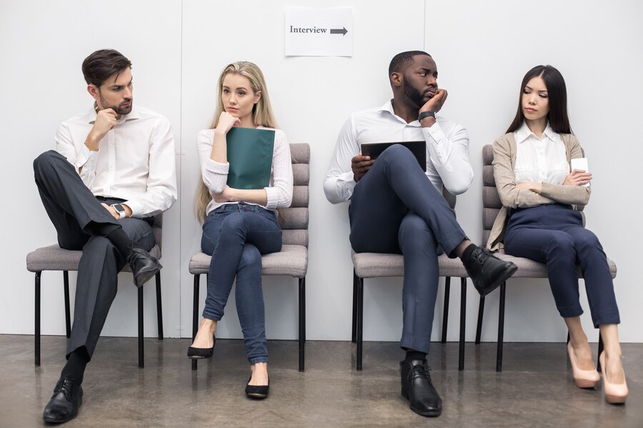 people-waiting-job-interview-concept_386167-6360 people-waiting-job-interview-concept_386167-6360